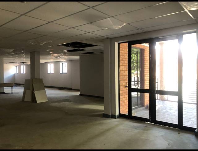 324M² OFFICE TO LET IN WAVERLEY